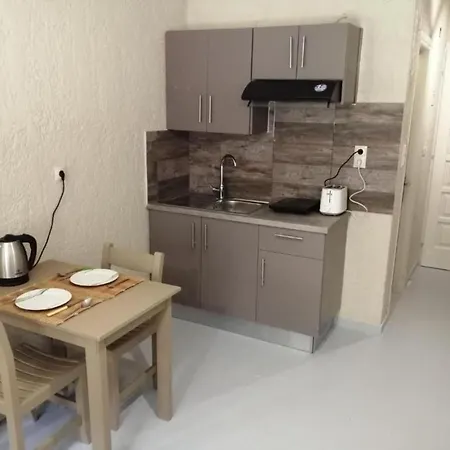 Afrodite 15 Spacious Apartman